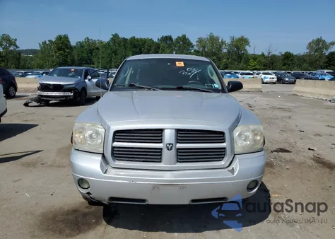2006 Dodge Dakota Quad Slt z USA, uszkodzony, nr VIN 1D7HW48N76S667983
